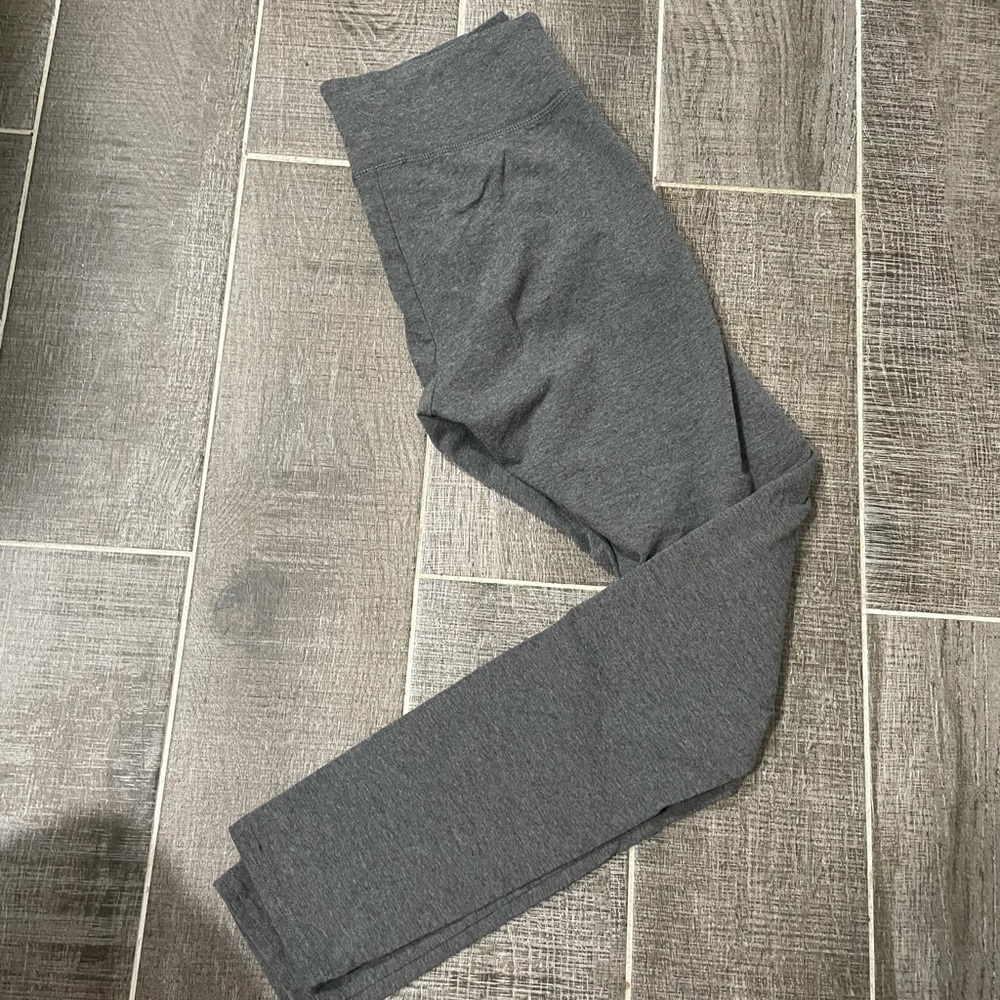 Gray Aerie Leggings